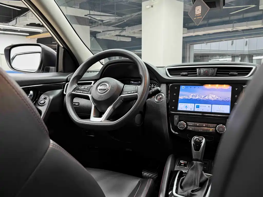 Nissan Qashqai — миниатюра 20