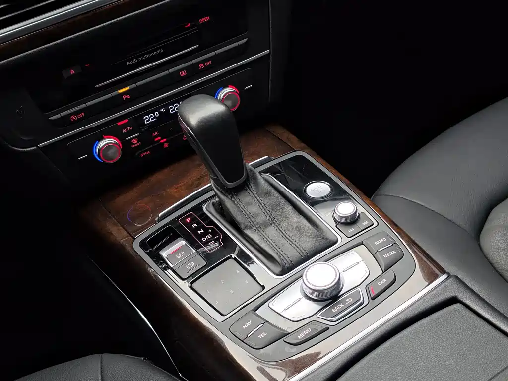 Audi A6L — миниатюра 16