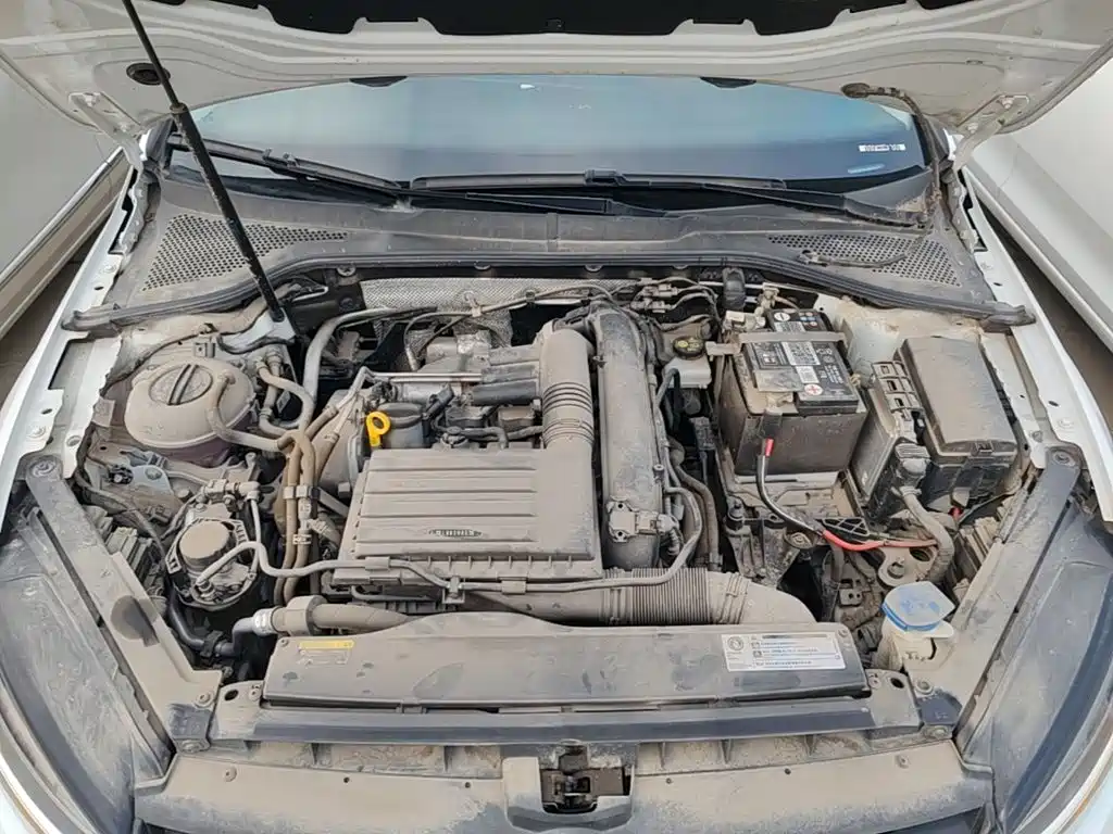 Volkswagen Golf — миниатюра 20