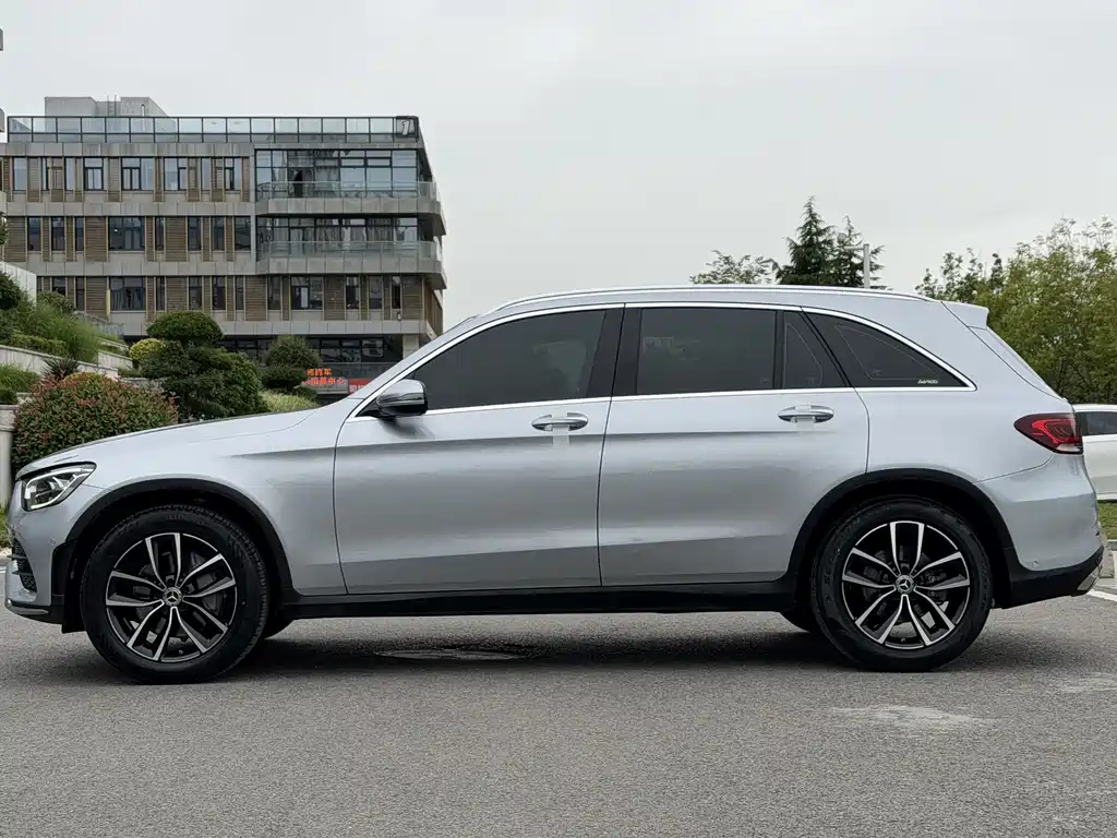 Mercedes-Benz GLC — миниатюра 4