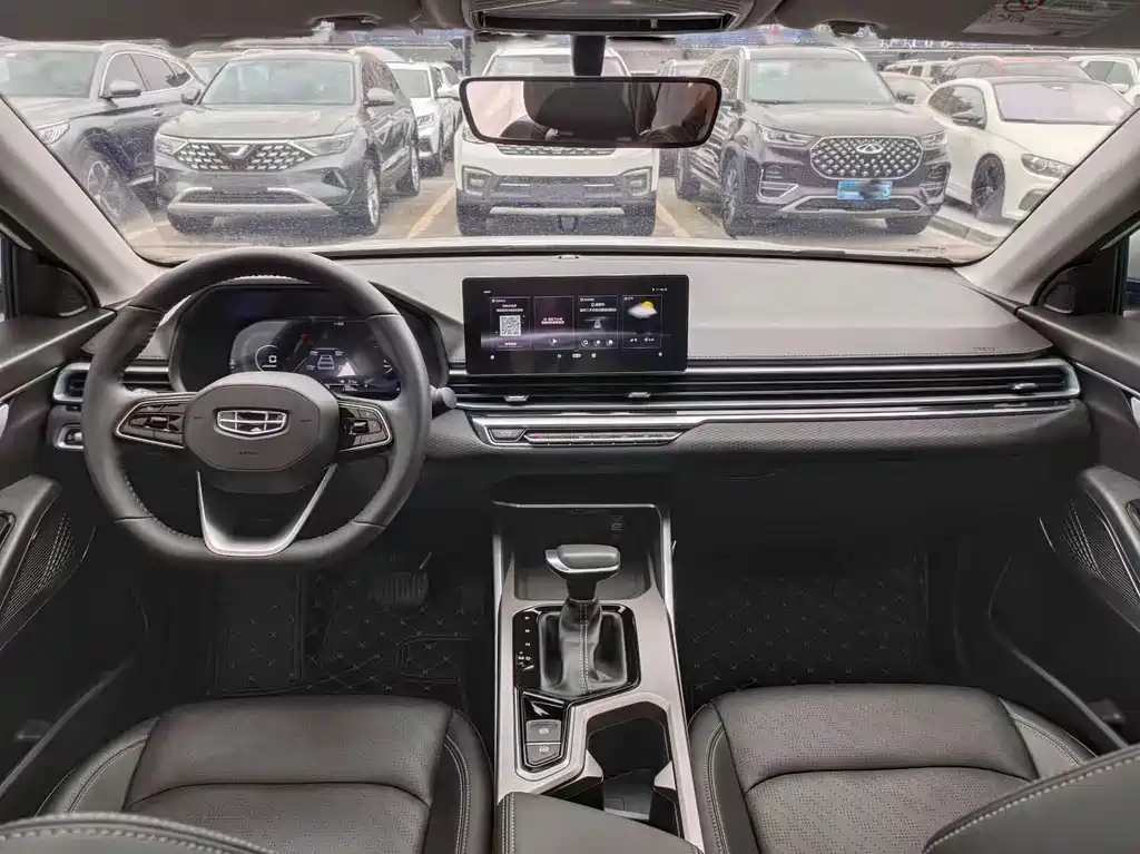 Geely Emgrand — миниатюра 9