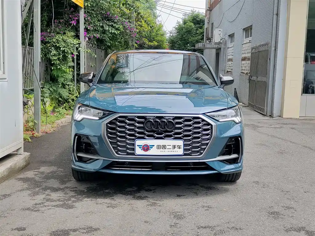 Audi Q3 Sportback 2024 45 TFSI quattro