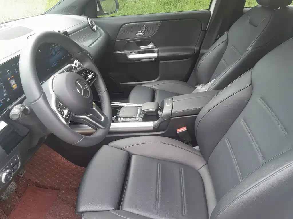 Mercedes-Benz GLA — миниатюра 3