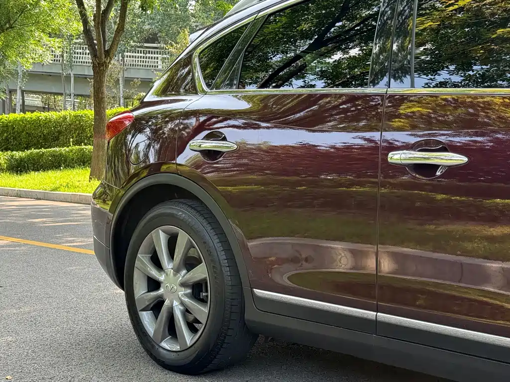 Infiniti QX50 (Import) — миниатюра 15