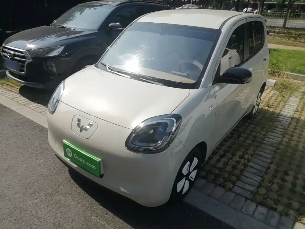 宏光MINIEV 2025款 第四代 四门版 进阶款