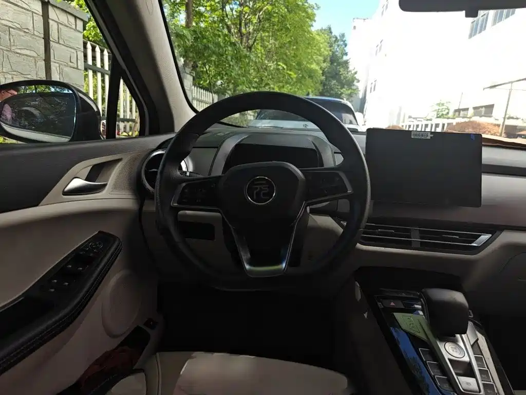 BYD Yuan Pro — миниатюра 3
