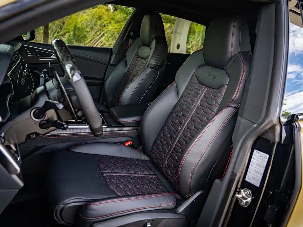 Audi RS Q8 — миниатюра 17