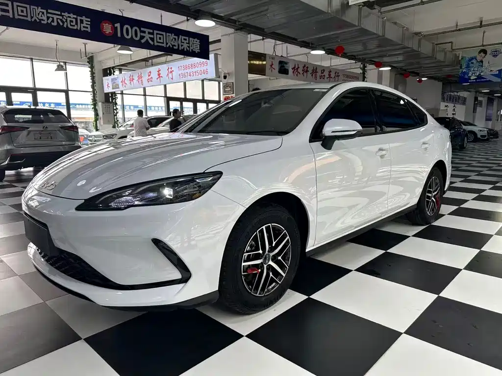 BYD Seal 05 DM-i 05 DM-i 2026 DM-i 210KM Luxury