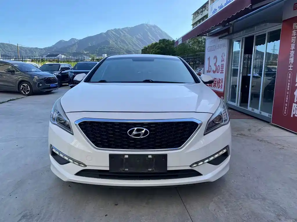 Hyundai Sonata — миниатюра 5
