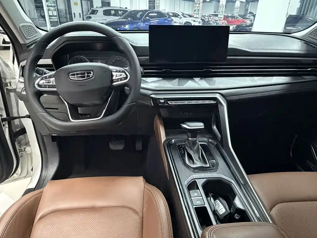 Geely Vision X6 — миниатюра 6