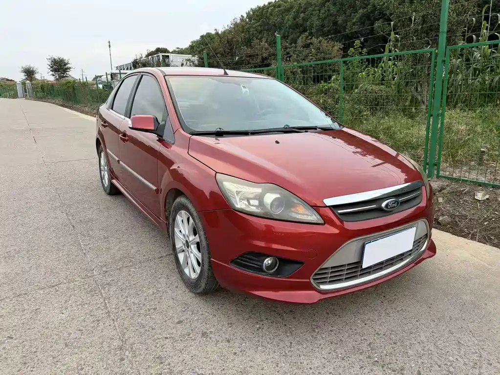 Ford Focus — миниатюра 3