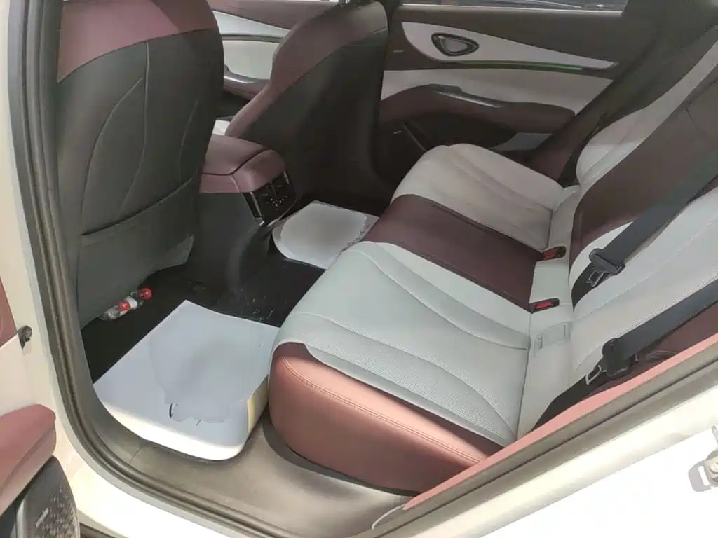BYD Seal 07 DM-i — миниатюра 17