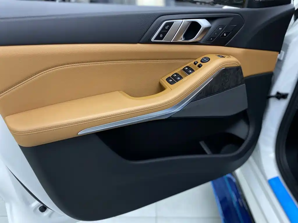 BMW X5 (Import) — миниатюра 18