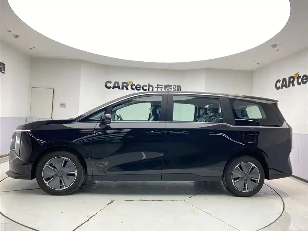 SAIC MAXUS EVERYONE 7