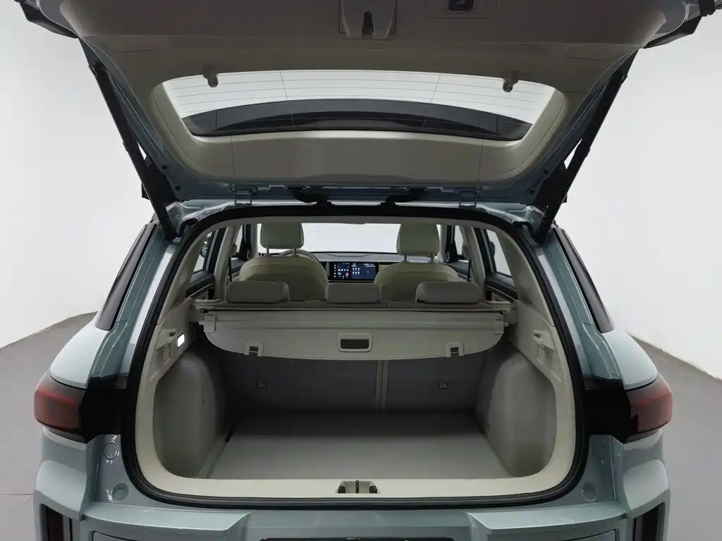 Geely Icon — миниатюра 16