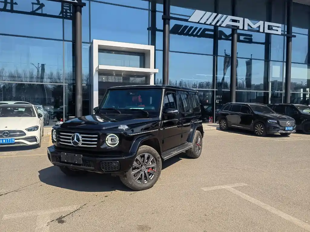 Mercedes-Benz G-Class 2025