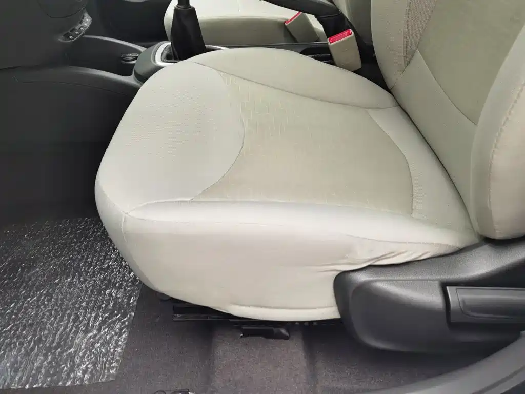 Chevrolet Sail — миниатюра 20