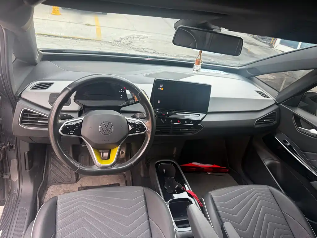 Volkswagen ID.3 — миниатюра 11