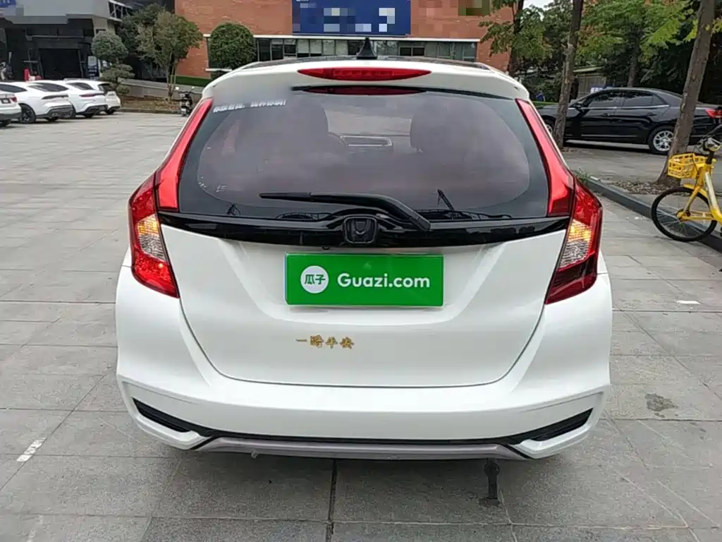 Honda Fit — миниатюра 6