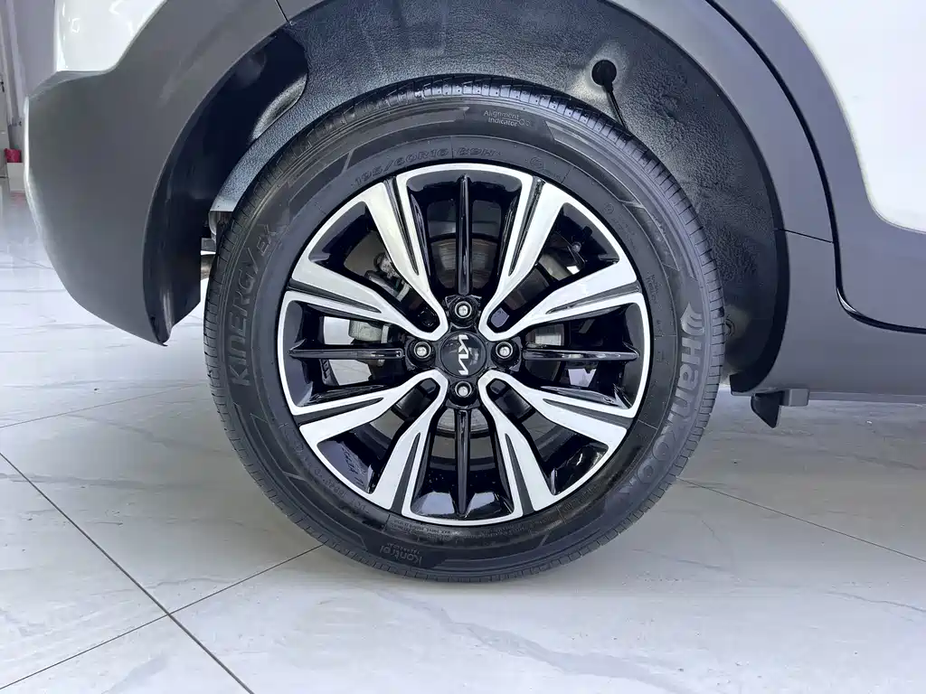 Kia KX1 — миниатюра 18