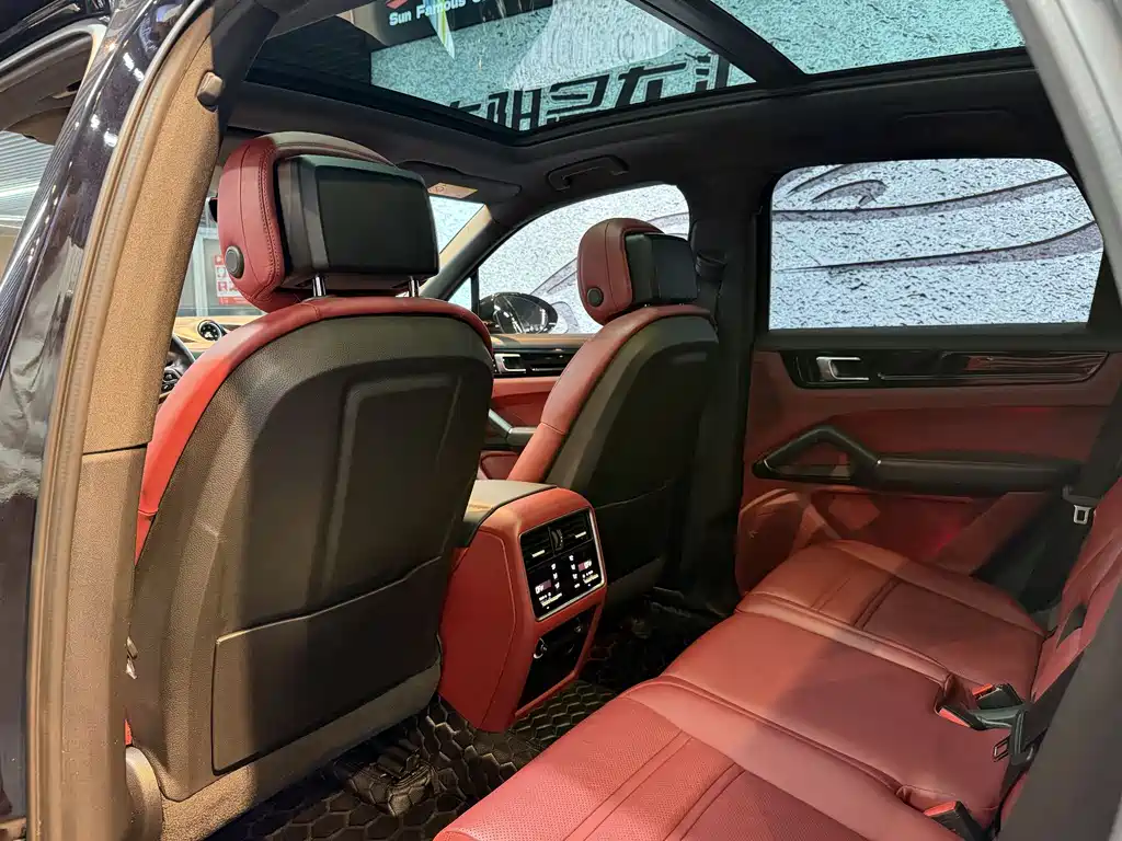 Porsche Cayenne 2018 Cayenne 3.0T