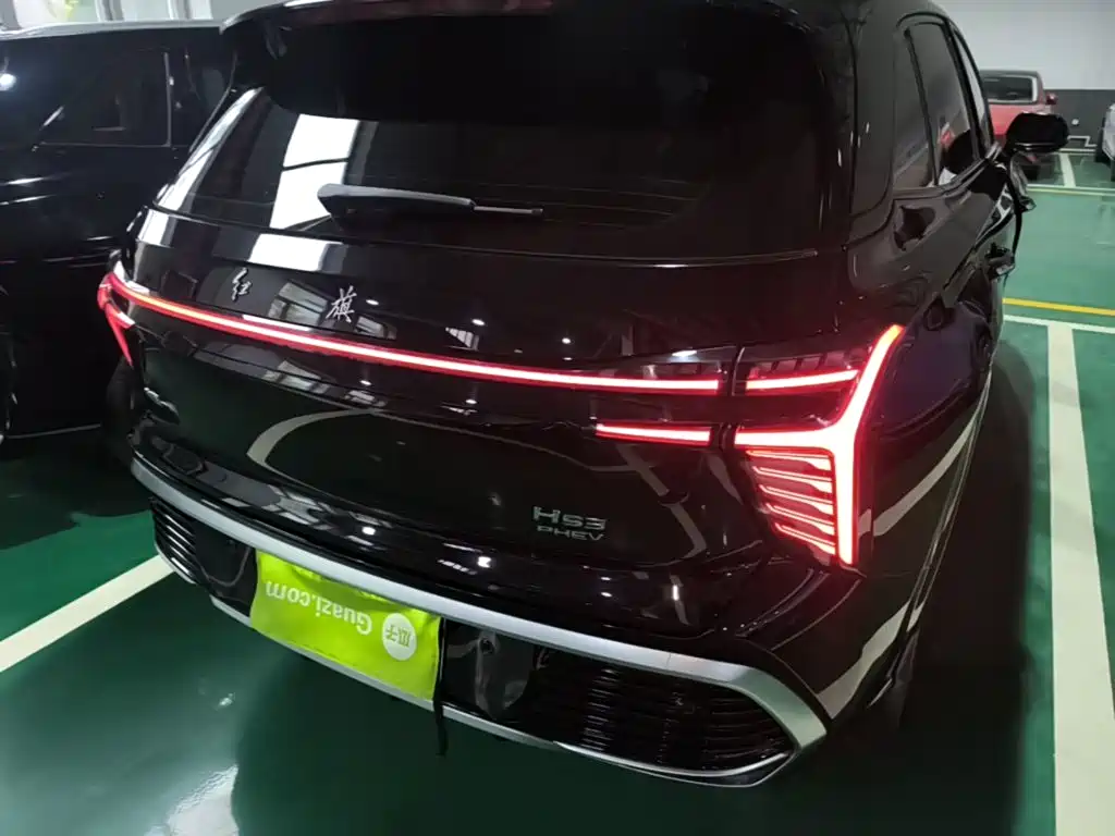 Hongqi Hongqi HS3 PHEV — миниатюра 8