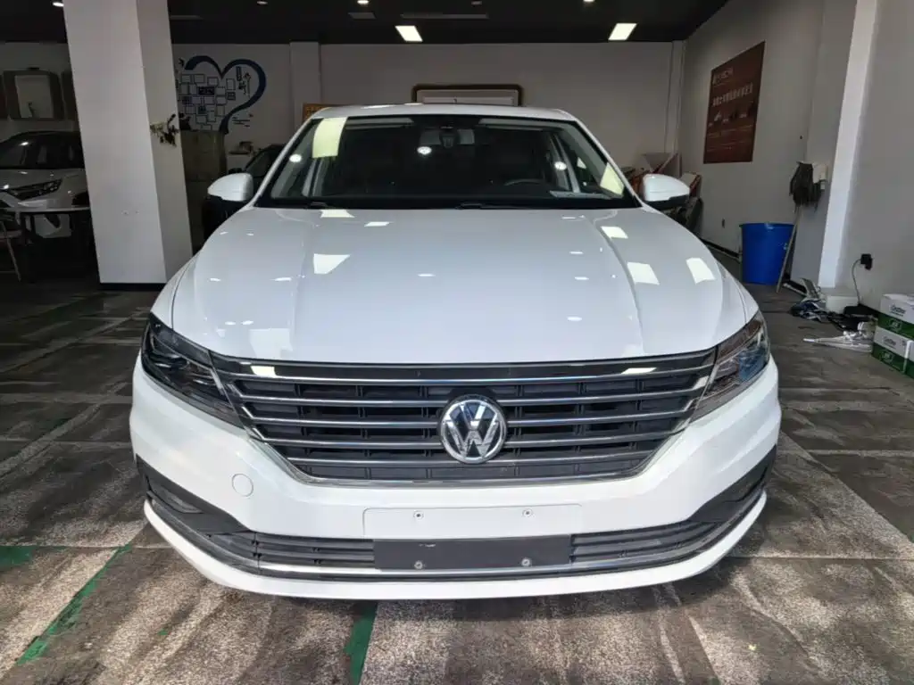 Volkswagen Lavida — миниатюра 3