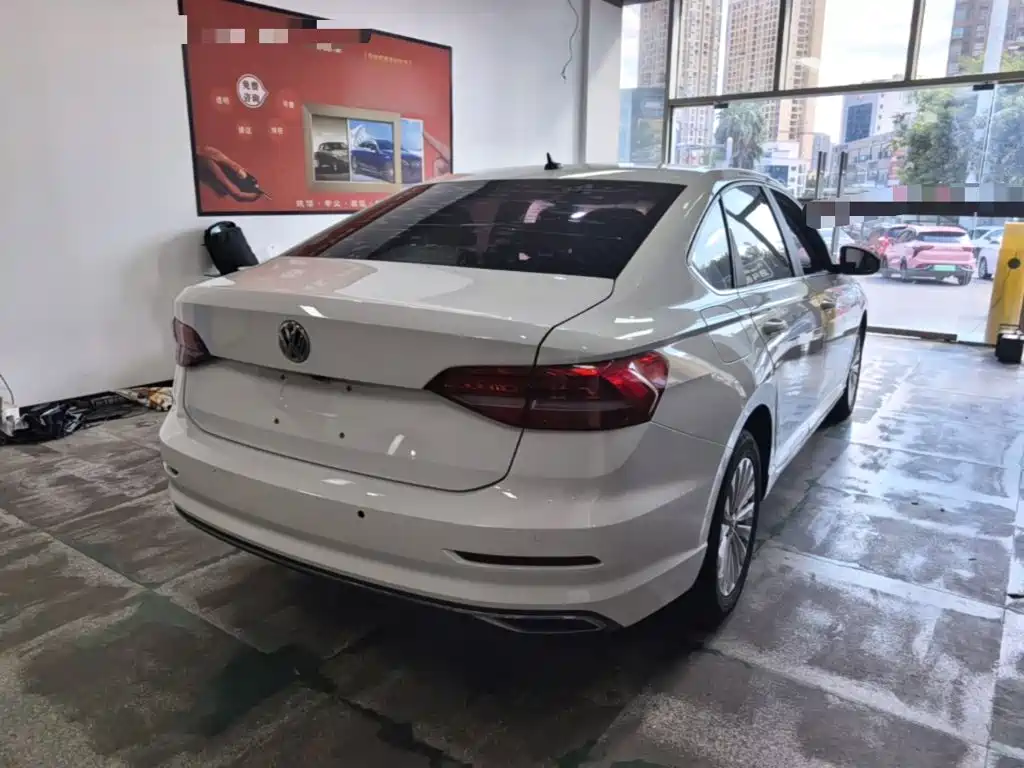 Volkswagen Lavida — миниатюра 7