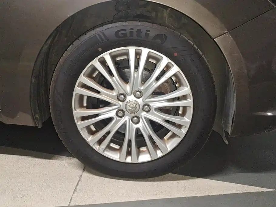 Buick Excelle — миниатюра 6