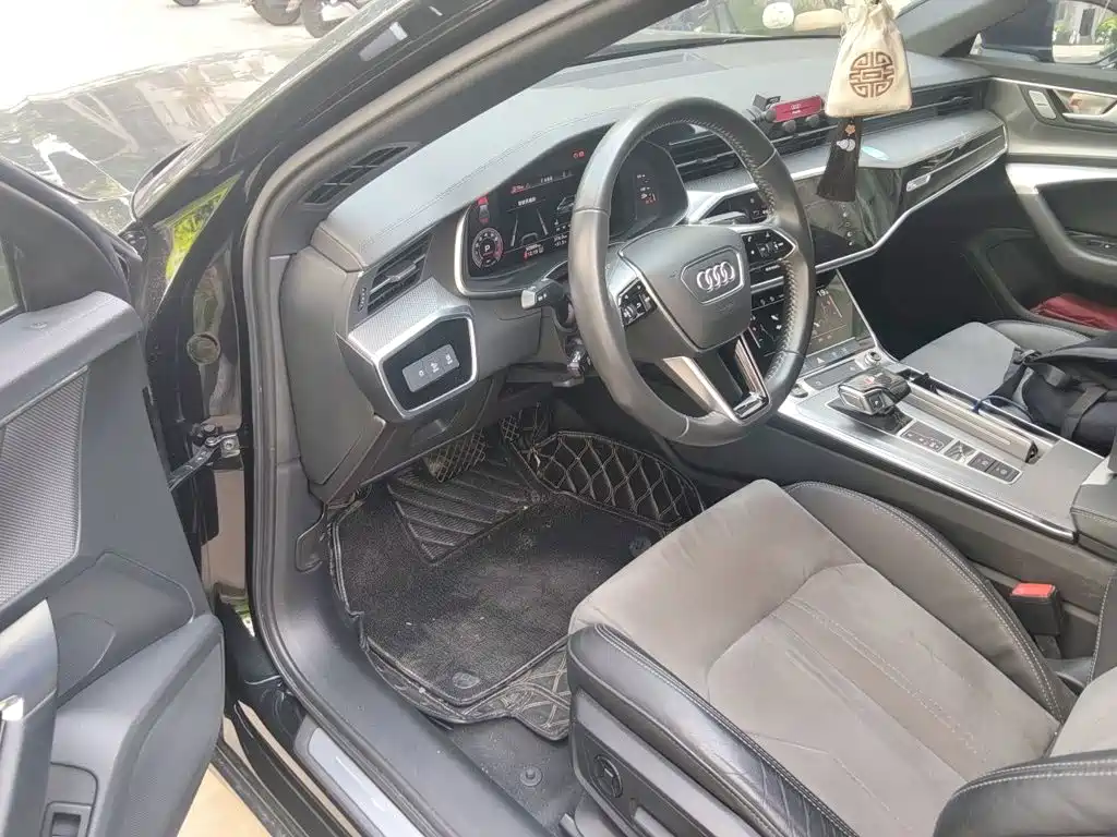 Audi A6L — миниатюра 12