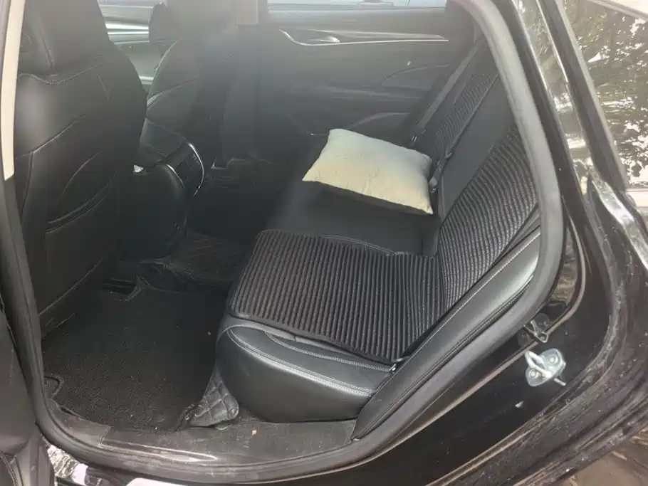 Buick LaCrosse — миниатюра 11
