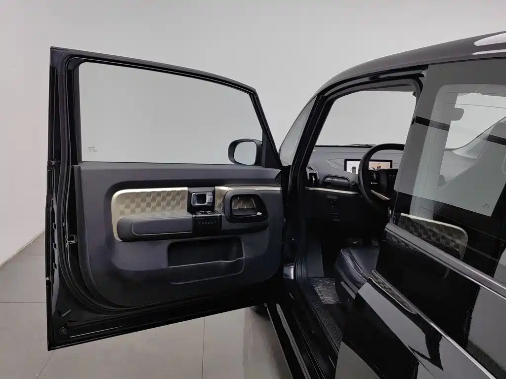 Baojun KiWi EV — миниатюра 8