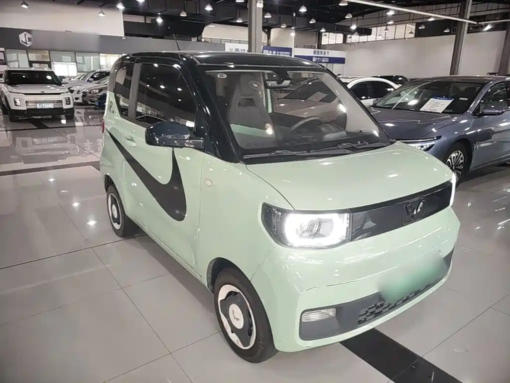 Wuling MINIEV — миниатюра 4