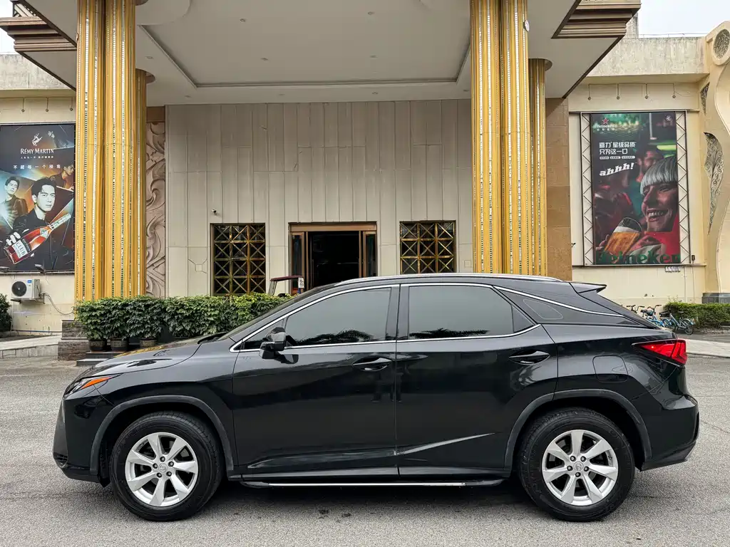 LEXUS RX