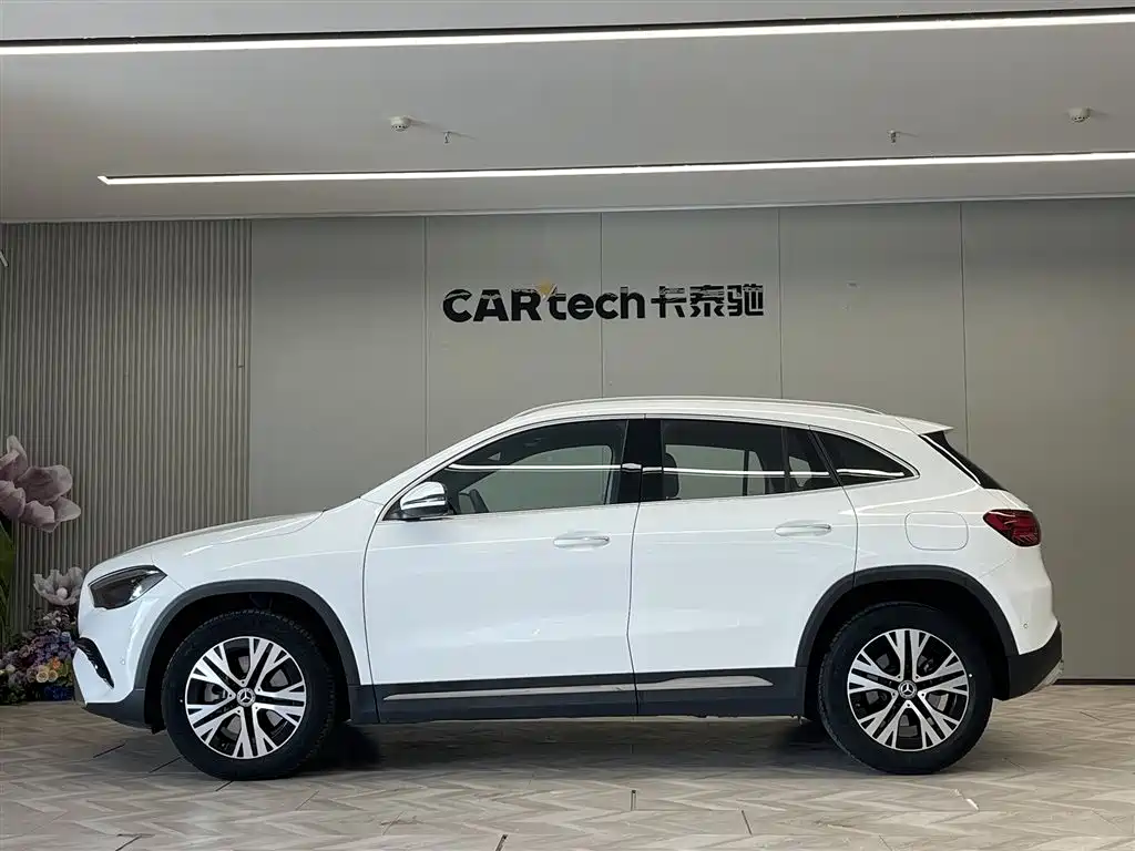 Mercedes-Benz GLA 2024 GLA 220