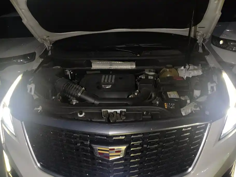 Cadillac XT5 — миниатюра 10