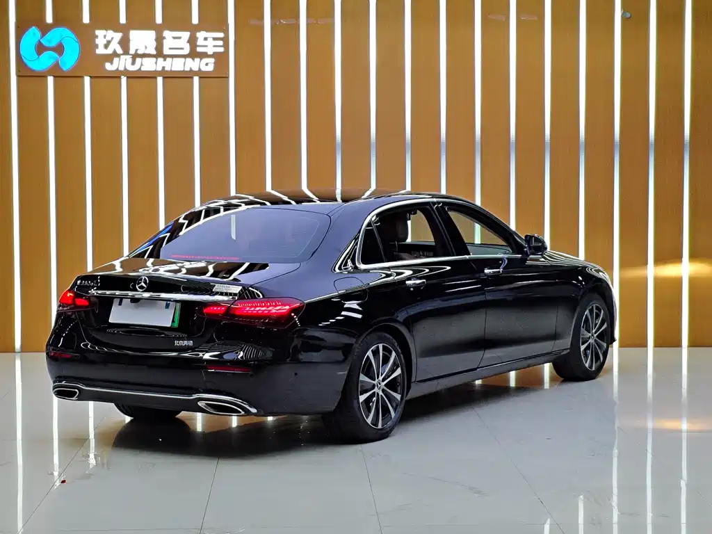 Mercedes-Benz E-Class E 2022 E 350 e L