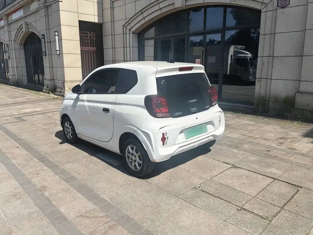 Roewe Clever 2022 311km