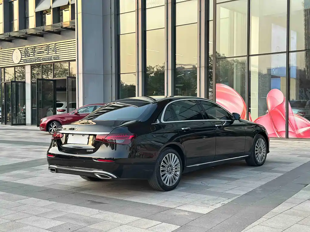 Mercedes-Benz E-Class E 2022 E 300 L Luxury