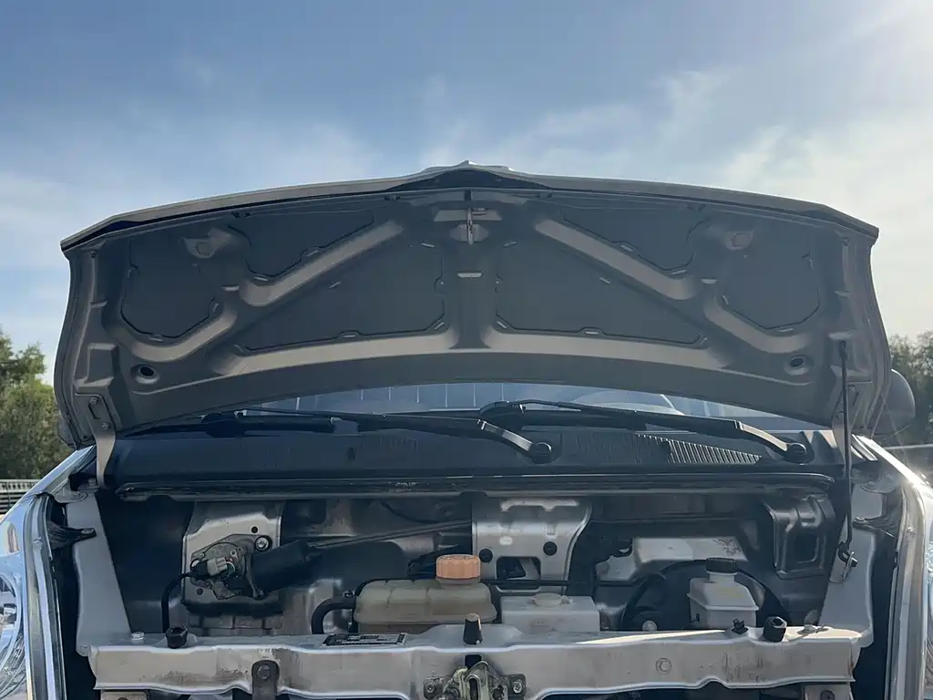 Wuling Rongguang — миниатюра 24