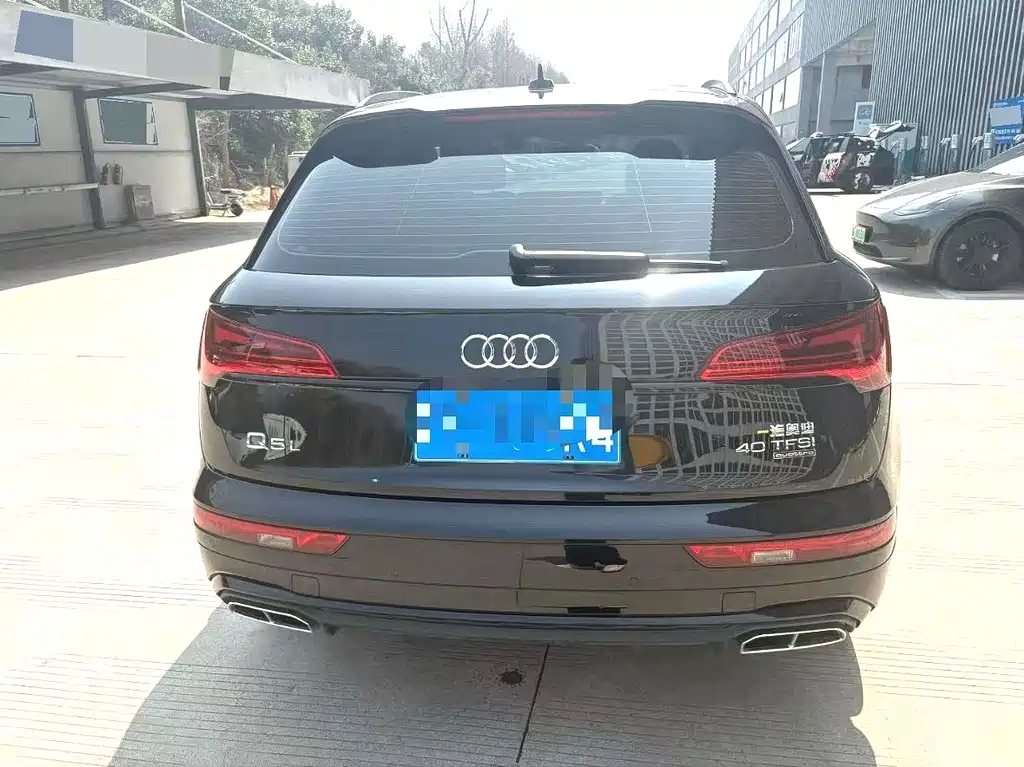 Audi Q5L 2022 40T RS