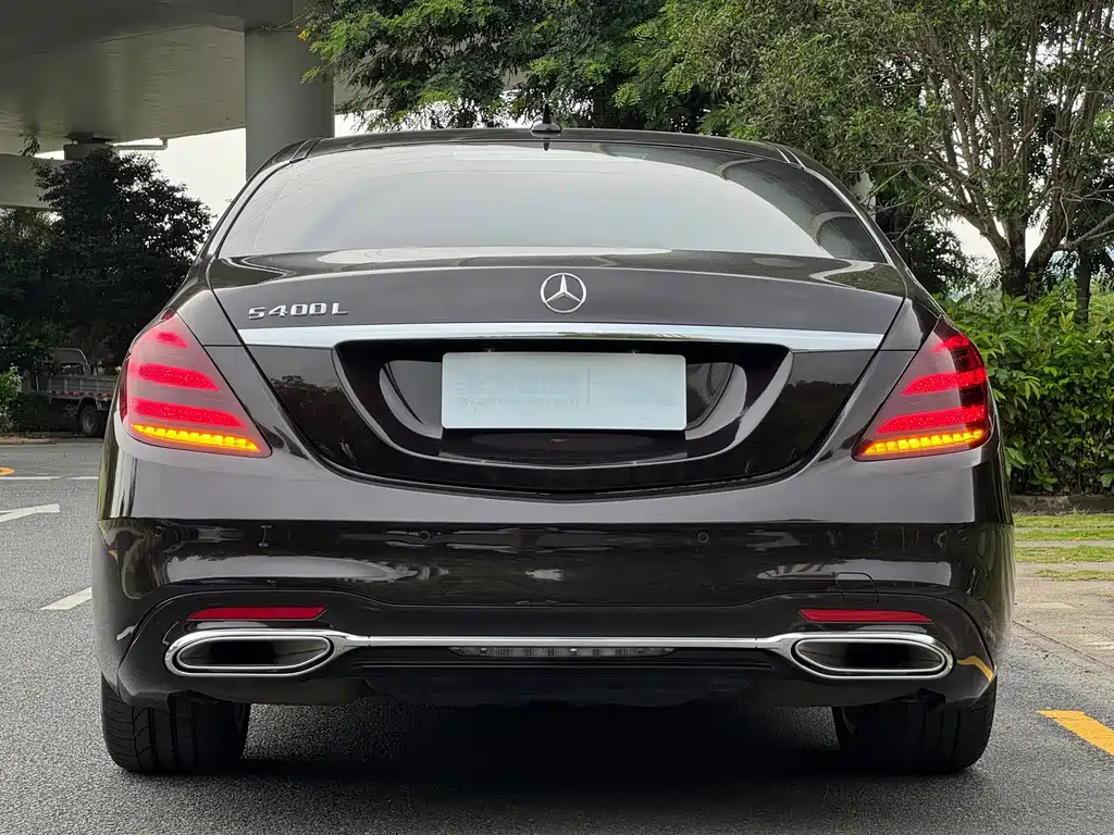 Mercedes-Benz S-Class — миниатюра 16
