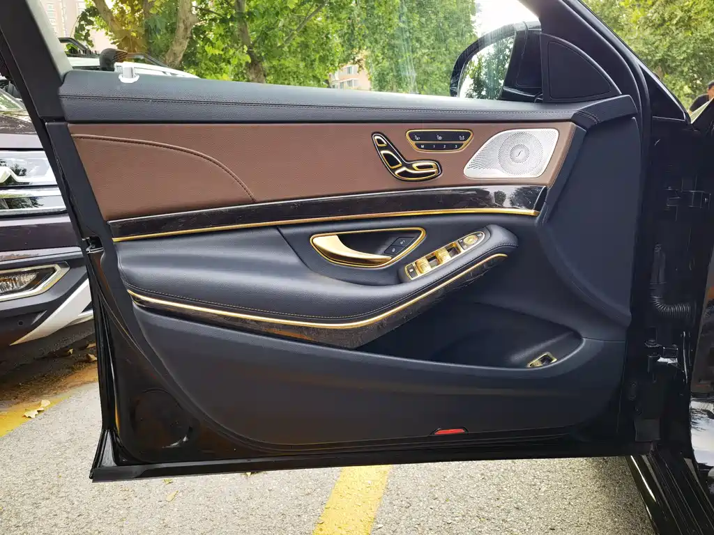 MERCEDES-BENZ S CLASS