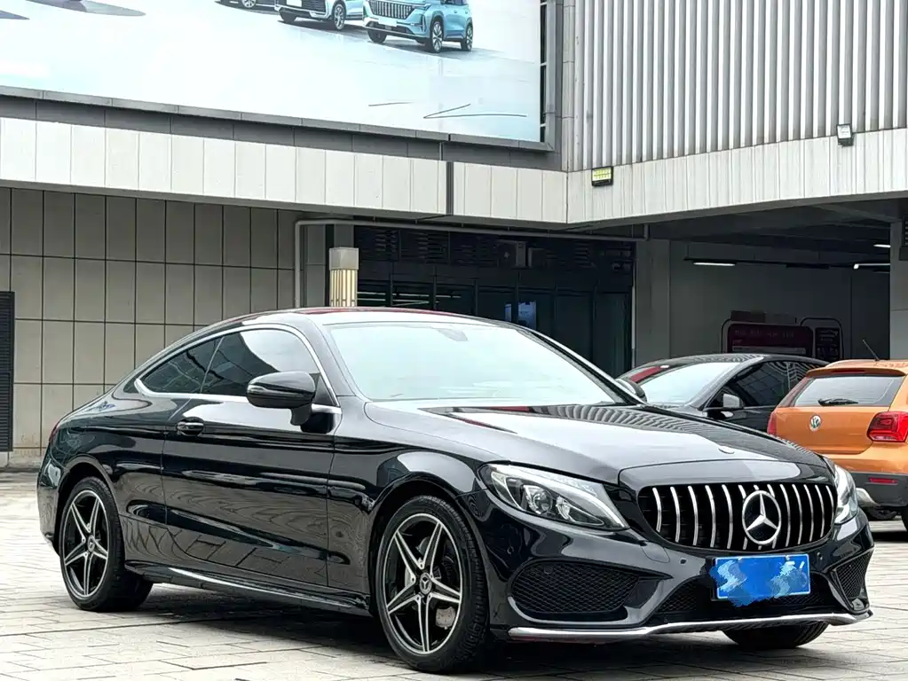 Mercedes-Benz C-Class (Import) — миниатюра 3