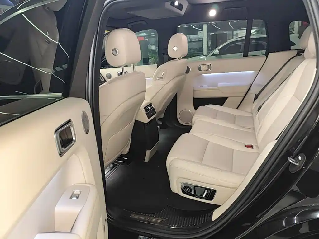 Li Auto Li L7 — миниатюра 17