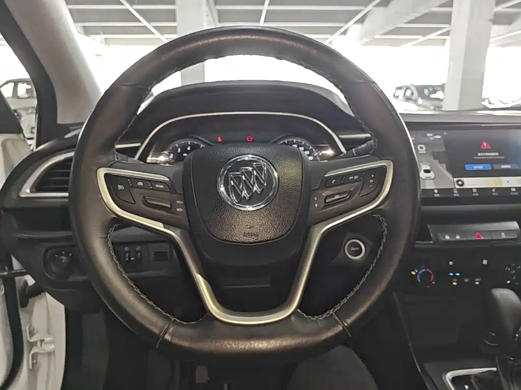 Buick Excelle — миниатюра 11