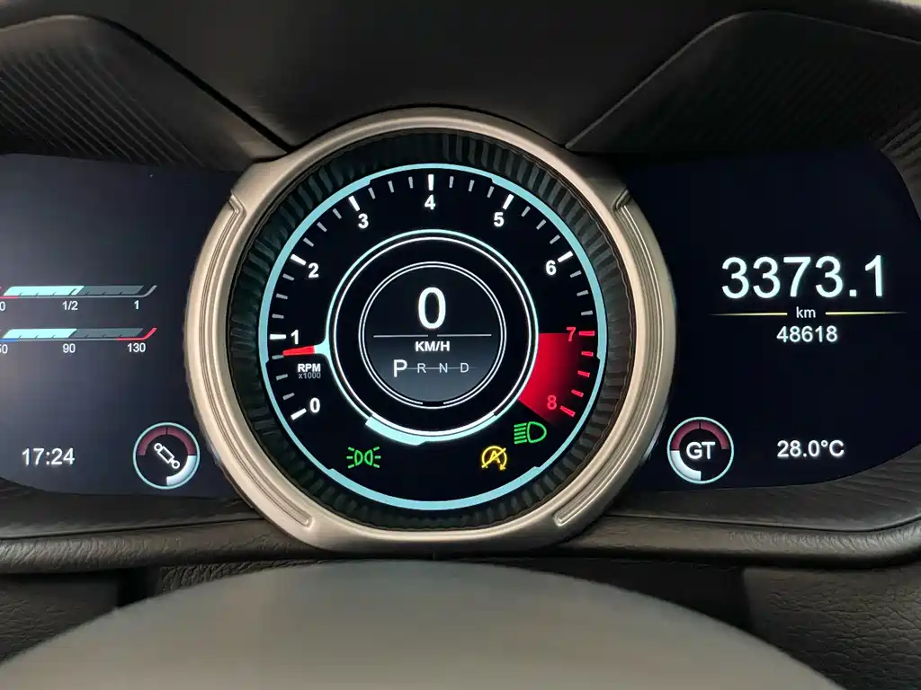 Aston Martin DB11 2019 4.0T V8 Coupe