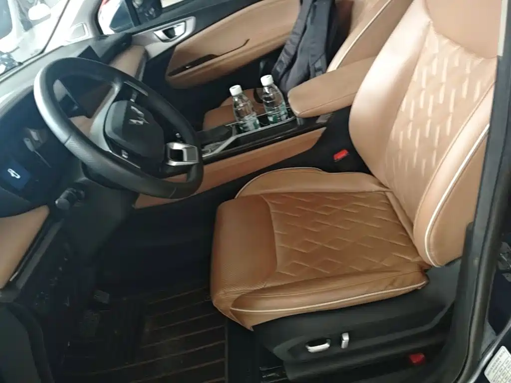 Wuling Jiachen — миниатюра 15