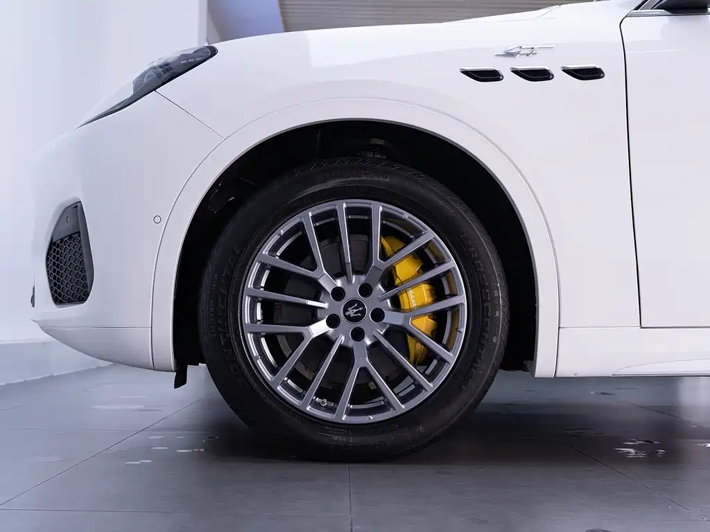 Maserati Grecale — миниатюра 9