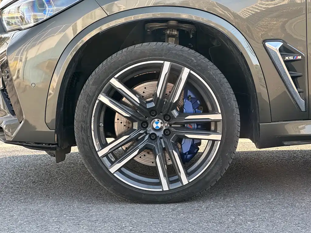 BMW X5 M